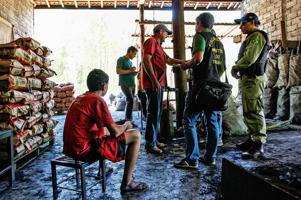 Fiscalização do trabalho análogo à escravidão: Secretaria de Inspeção do Trabalho tem novo auditor fiscal