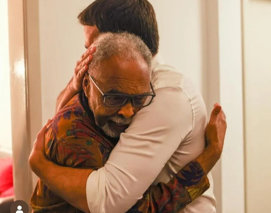 Governador do RS pede desculpas a Gilberto Gil por fala de vereador sobre baianos