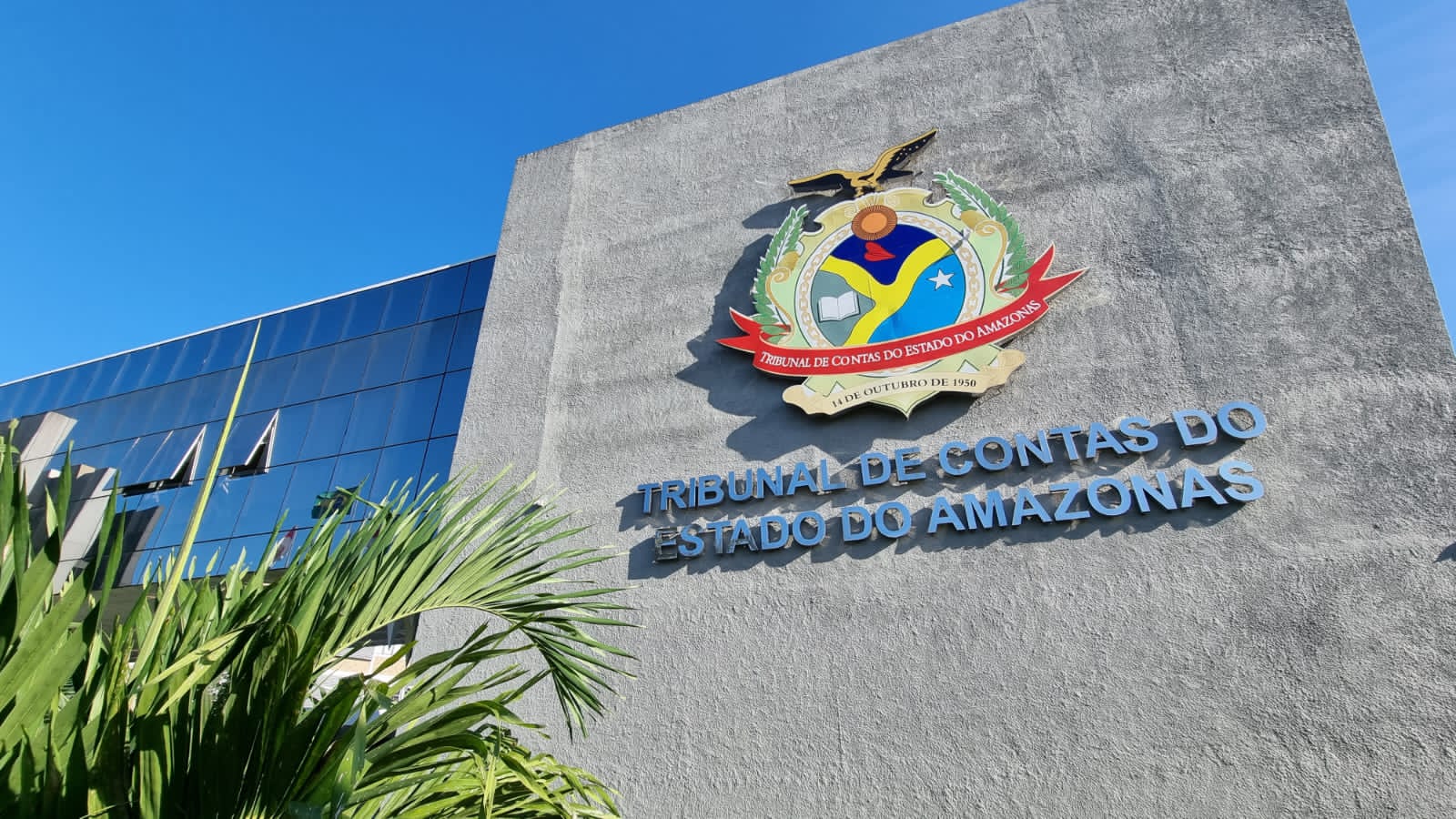 TCE-AM participa do 13º Encontro Nacional da Mulher Contabilista