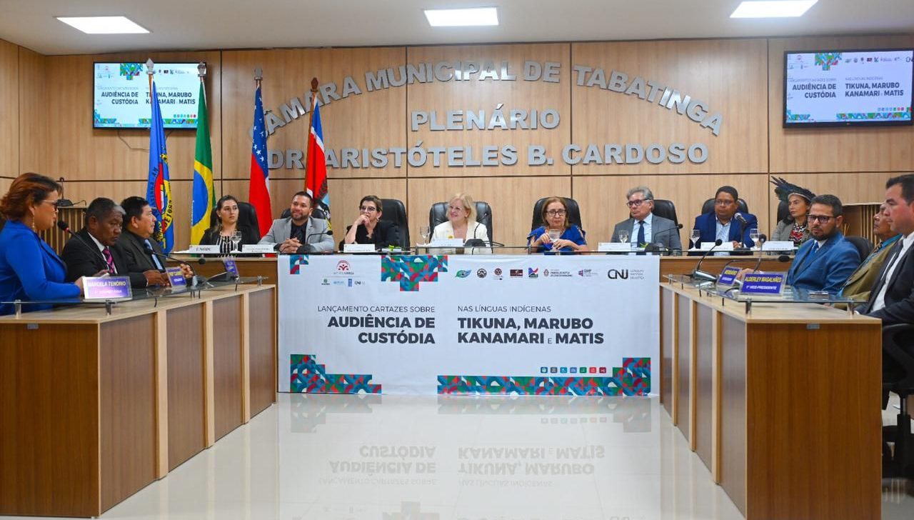 Presidente do STF participa de lançamento de informativos em quatro línguas indígenas no AM