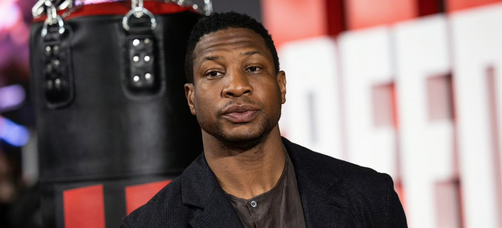 Ator é preso acusado de agredir uma mulher nos EUA