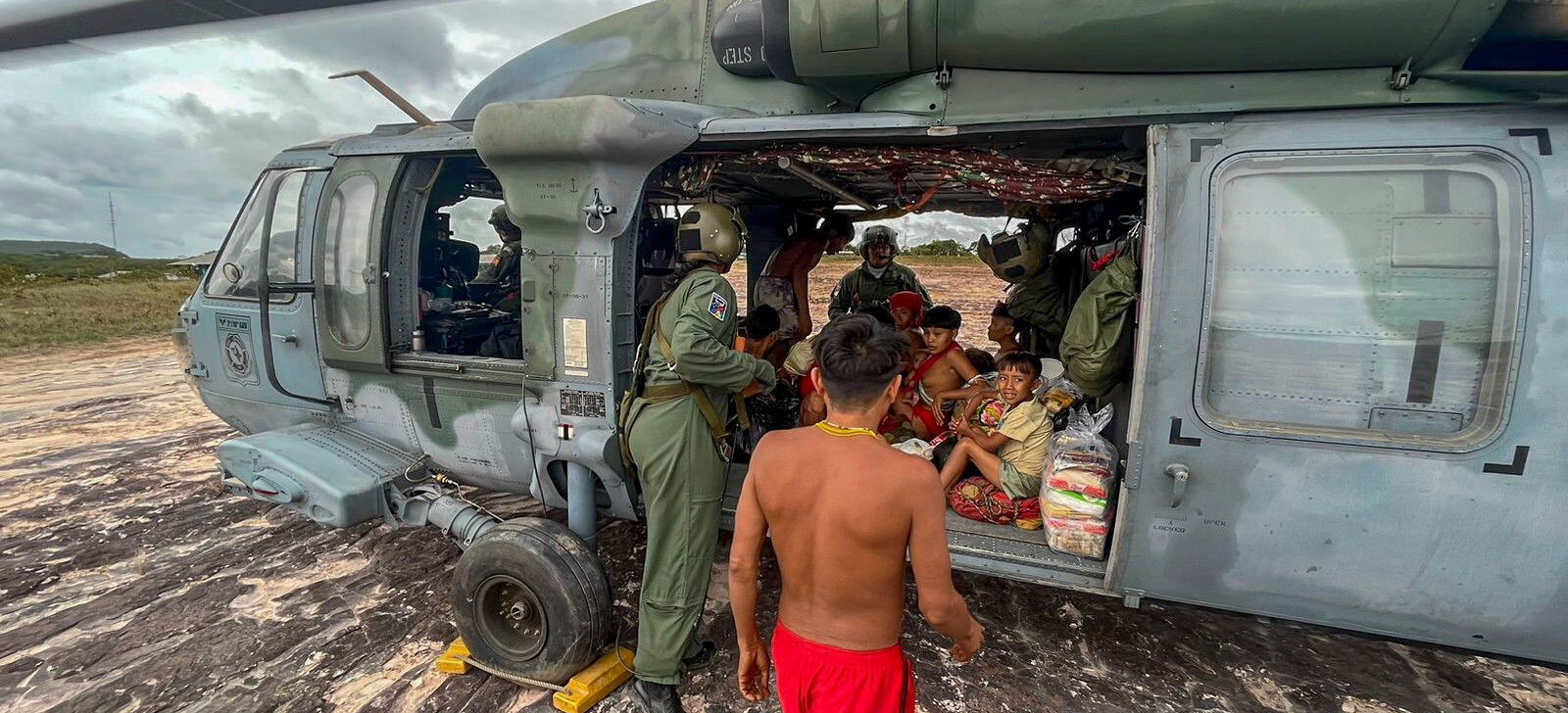 A operação realizou uma série de ações de enfrentamento à crise vivida pelo povo Yanomami (Divulgação/FAB)