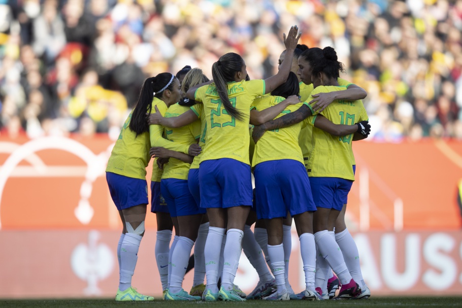 CBF oficializa candidatura do Brasil para sediar Copa feminina de 2027