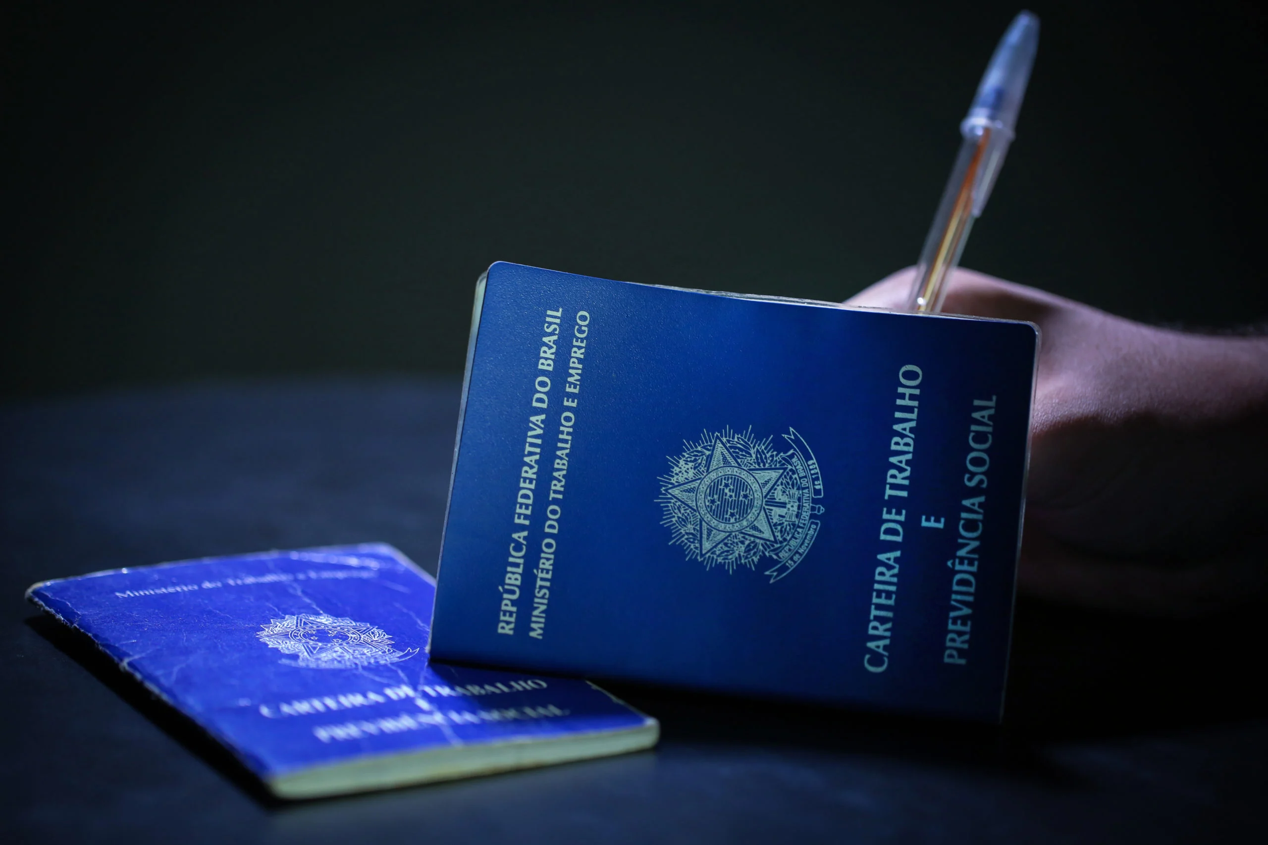 A partir de 1° de maio, trabalhadores formais que ganham até R$ 2.640 vão ter isenção do IR