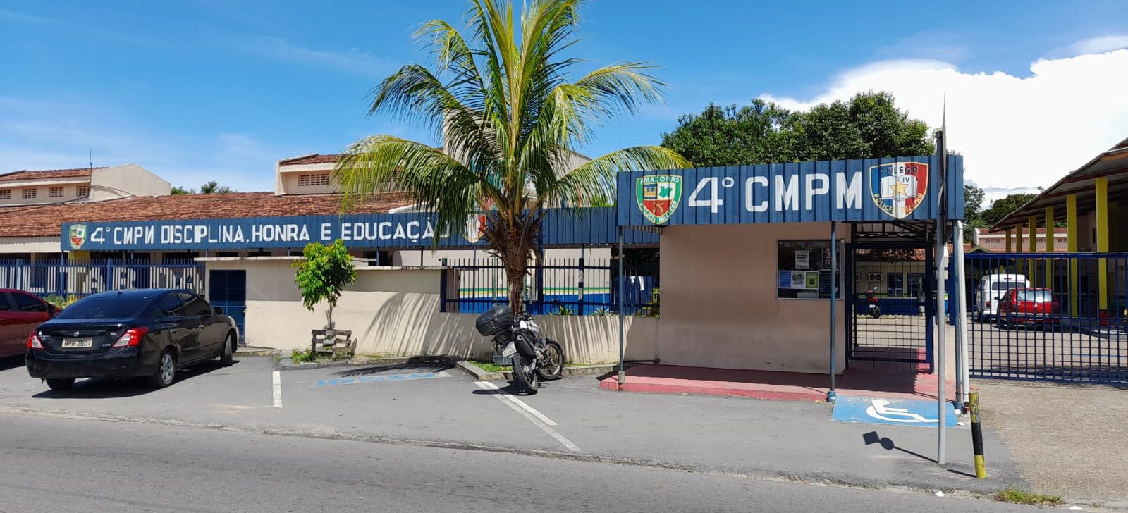 ‘Trouxeram para se defender’, diz pai de aluno que levou objetos cortantes para escola; estudantes não foram expulsos