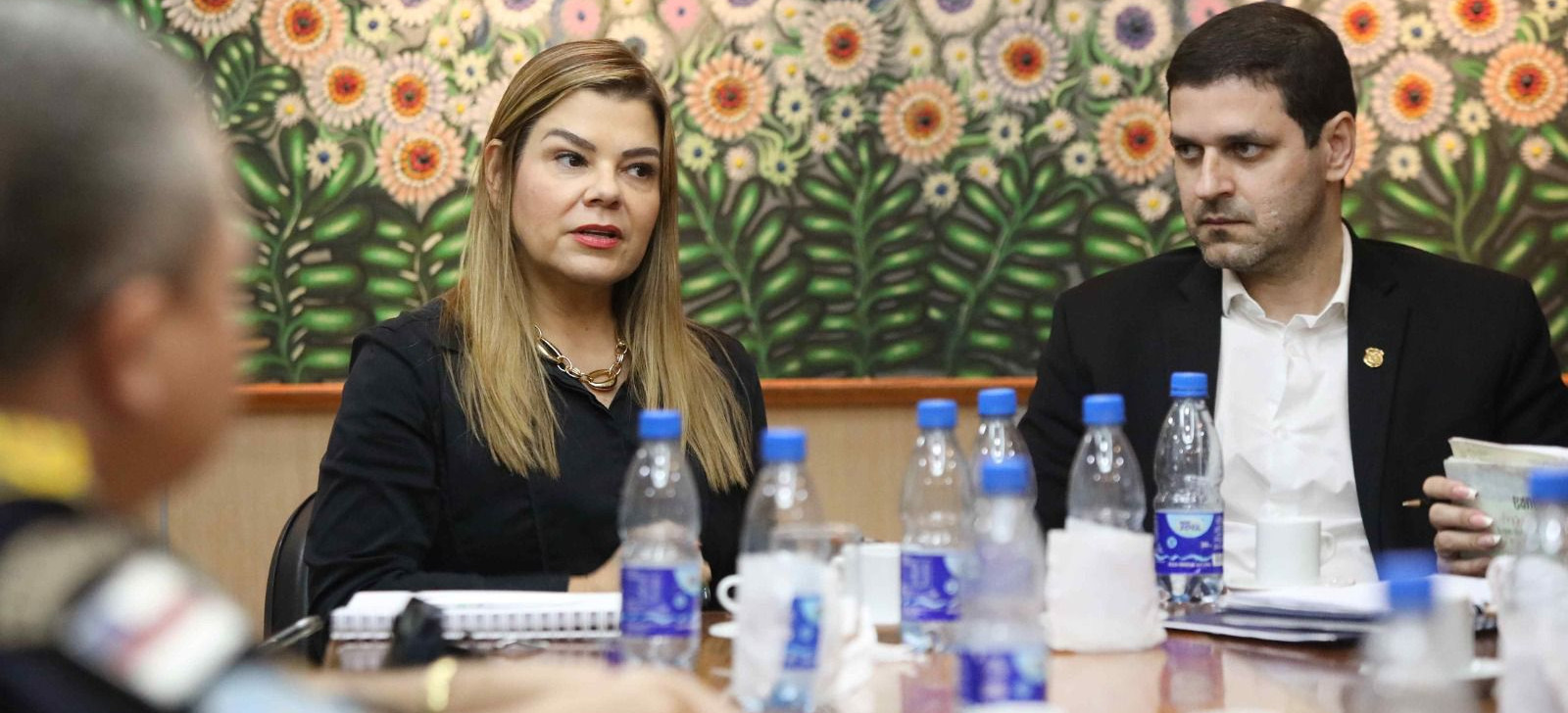 Secretária de Educação do AM descarta suspender aulas no Estado