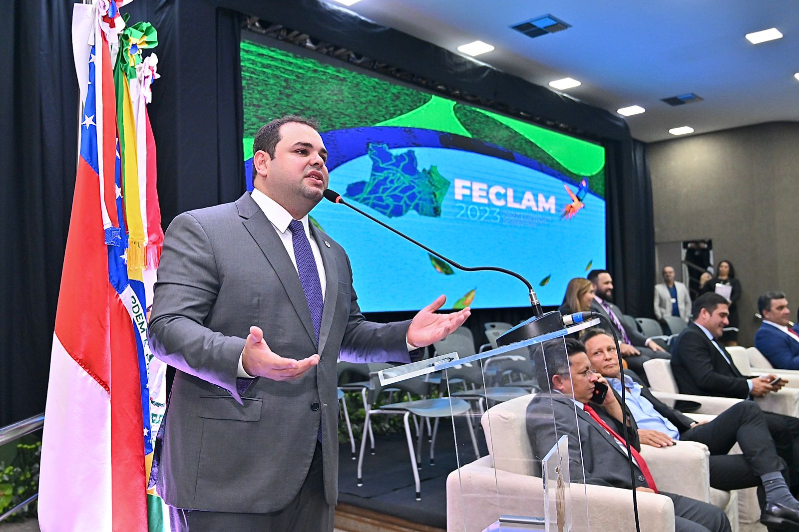Presidente da Aleam destaca ampla participação de parlamentares no Feclam