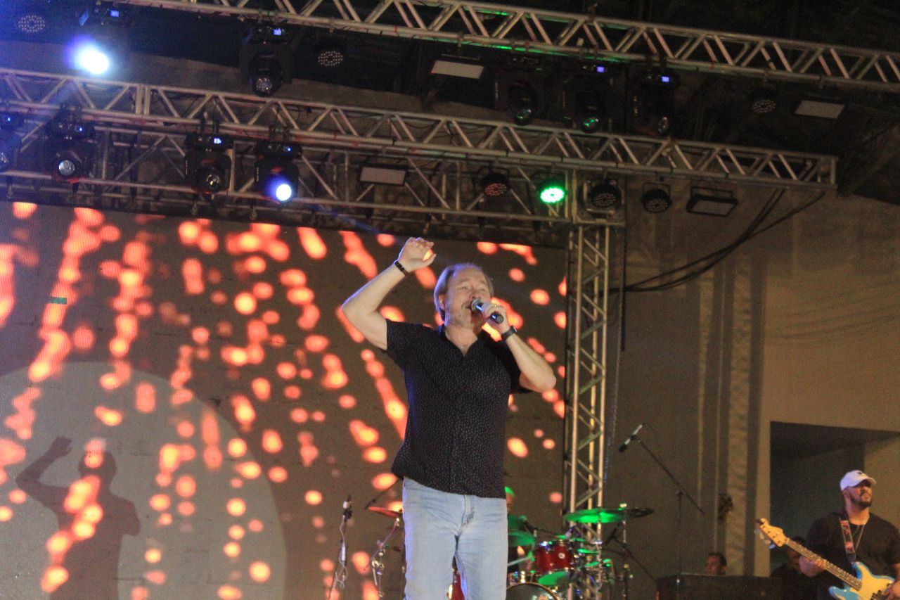 No AM, Itacoatiara faz 149 anos com quatro dias de festa; primeira noite tem celebração gospel