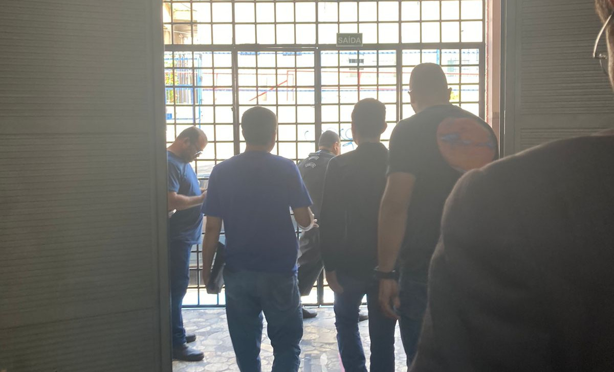 Homem é preso pela PF ao tentar tirar registro de enfermagem com diploma falso