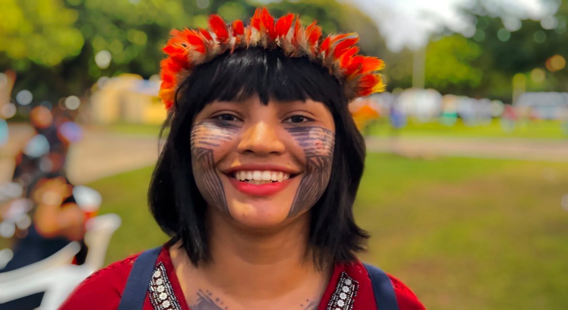 Jovem indígena Ellie Makuxi conquista visibilidade nacional