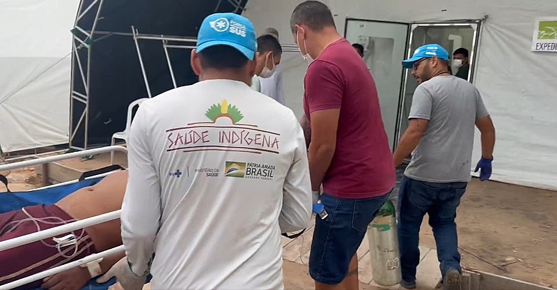 Comitiva acompanha TI Yanomami após ataque de garimpeiros; veja repercussão