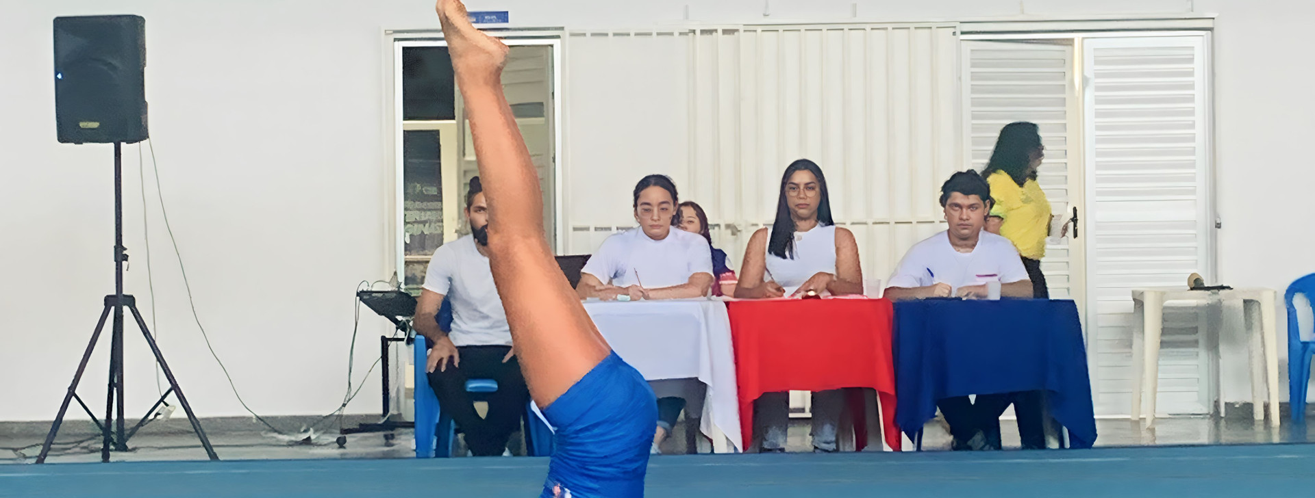 Federação avalia atletas de base e iniciantes em competição de ginástica no AM