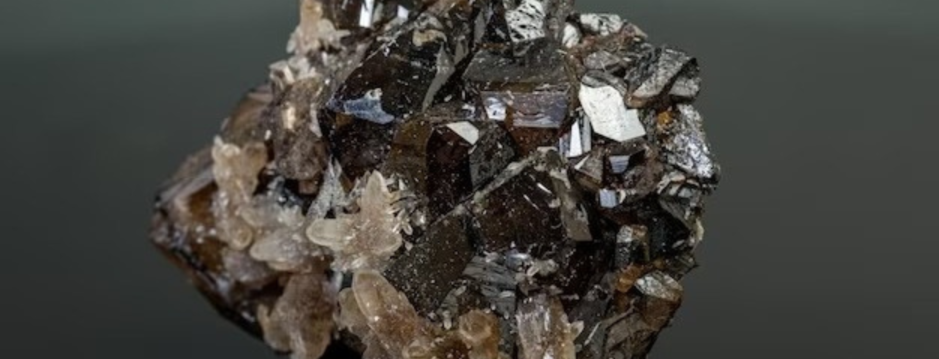 Justiça Federal obriga agência a repassar R$ 10,5 milhões arrecadados em leilão de cassiterita