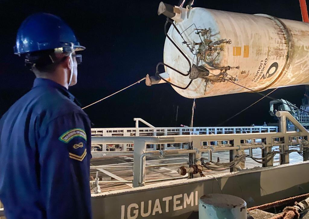 Em emergência por síndromes gripais, Amapá recebe 12 mil toneladas de oxigênio