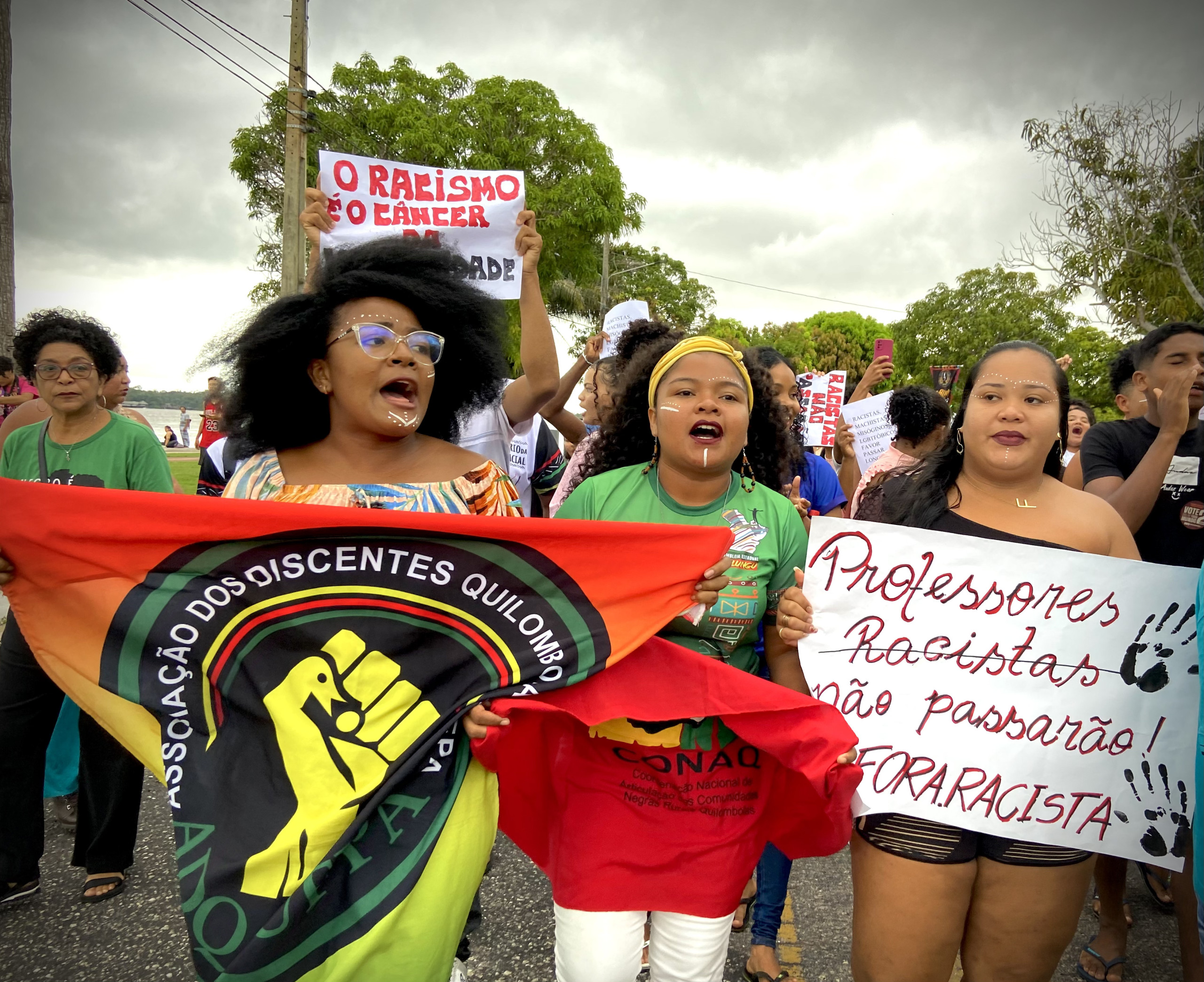 Alunos quilombolas protestam contra ataque racista na Universidade Federal do Pará