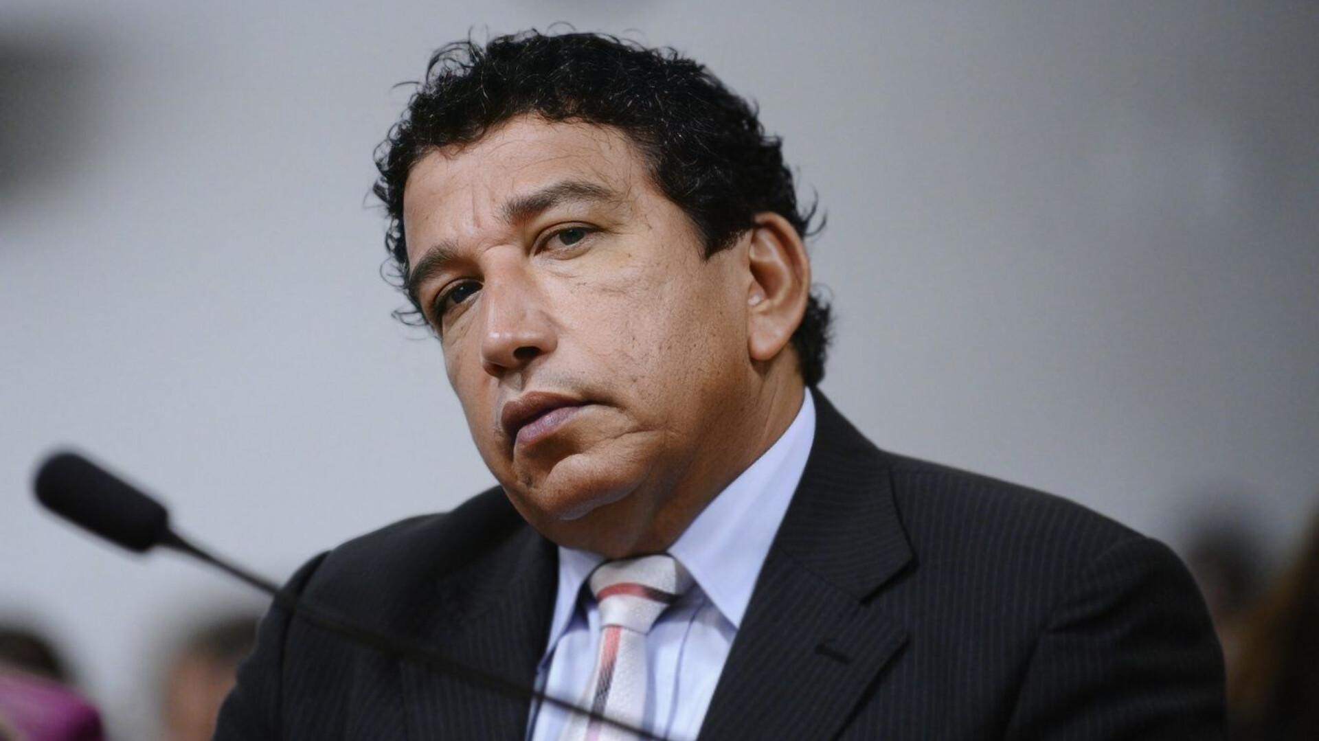 Movimentos sociais repudiam declaração de senador Malta sobre racismo contra Vini Jr.: ‘encoraja racistas’