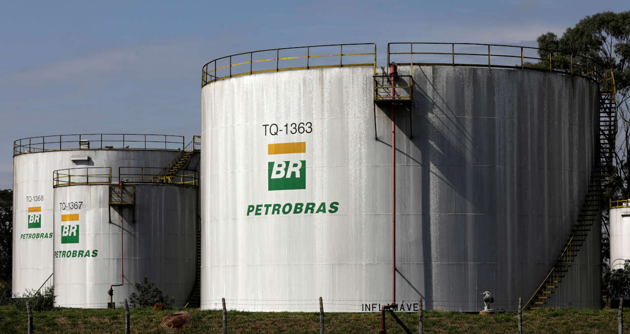 Tanques da Petrobras (Reprodução/Internet)