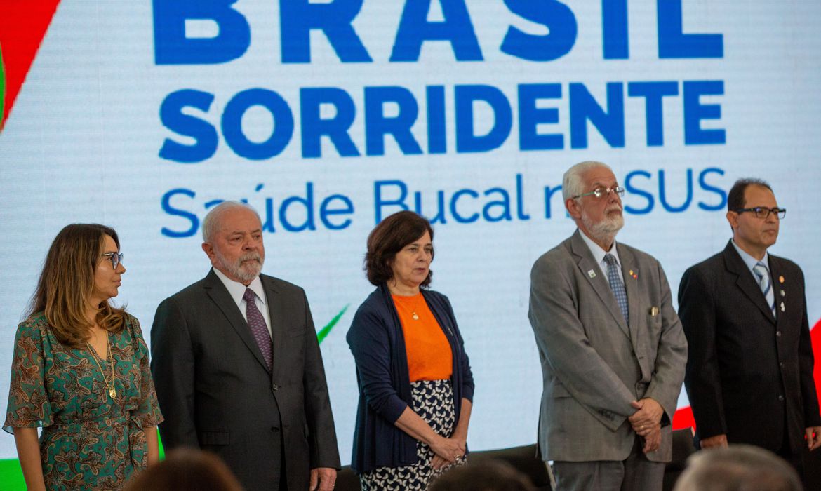 Governo incorpora programa de saúde bucal ‘Brasil Sorridente’ ao SUS