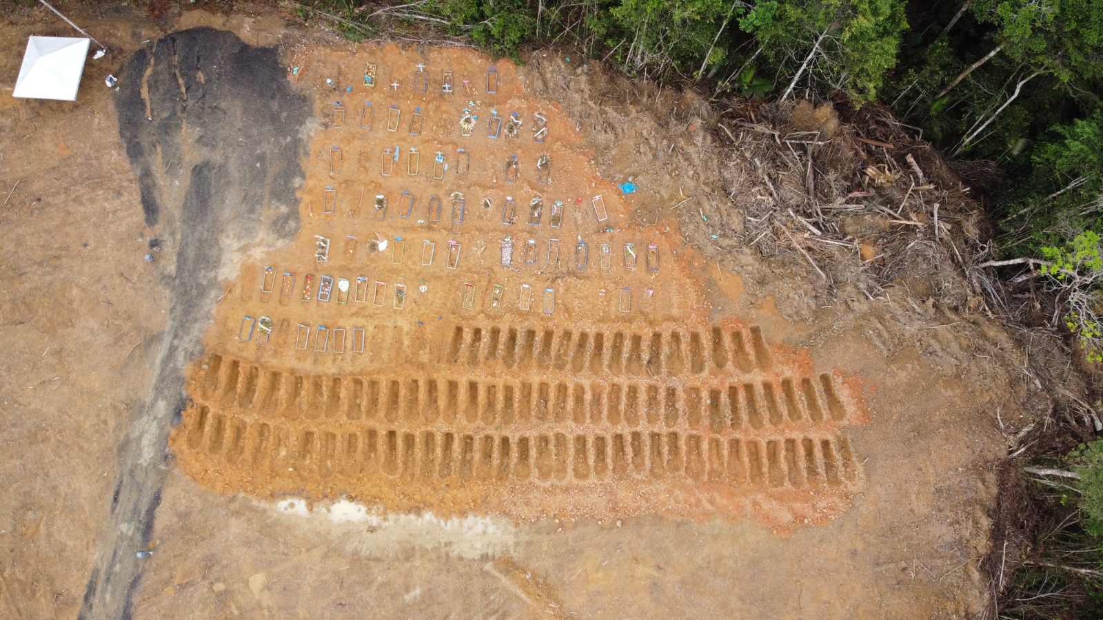 Após três anos, pandemia de Covid-19 chega ao fim com 7 milhões de mortos no mundo e 700 mil óbitos no Brasil