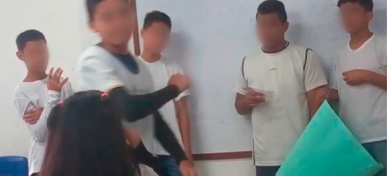 ‘Reação desproporcional’, diz delegada sobre aluno que atacou colega em escola de Manaus; veja vídeo
