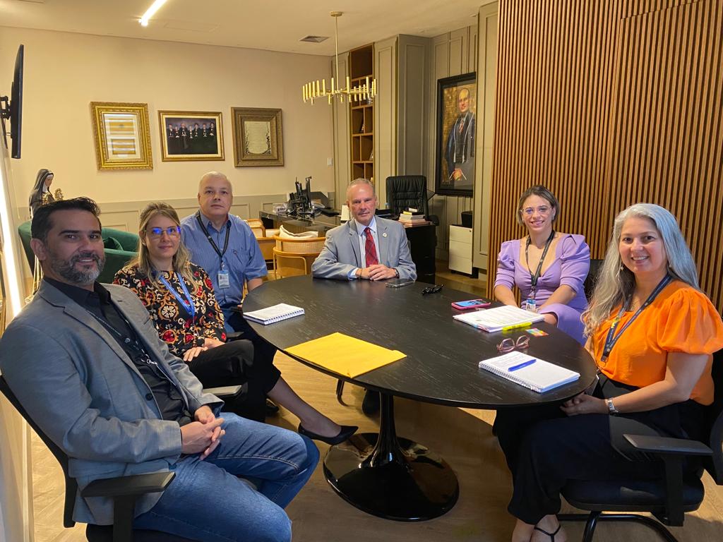 TCE-AM analisa contas de governador e promove alinhamento de ações