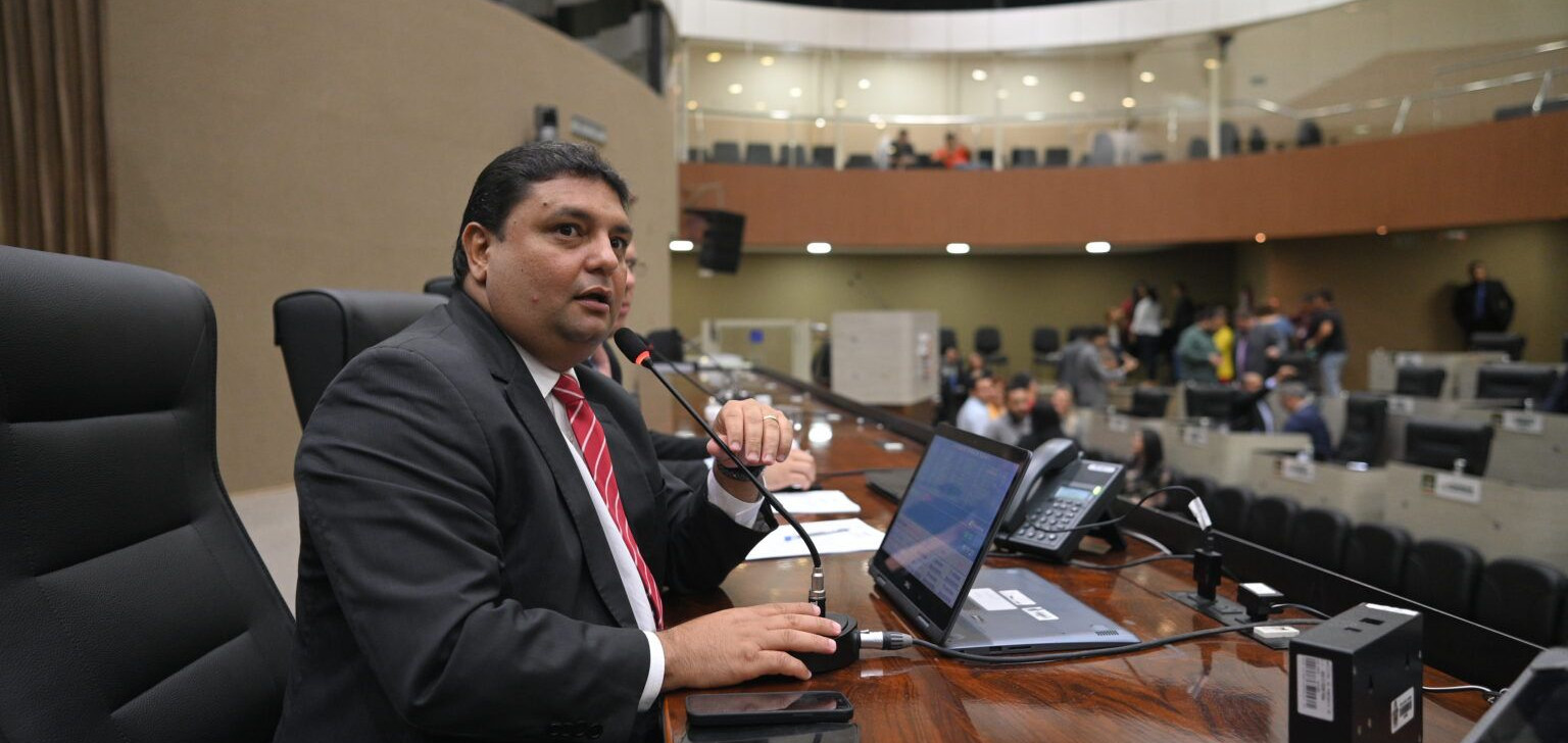 Presidente da CMM propõe que alunos de escolinhas de futebol estejam matriculados regularmente