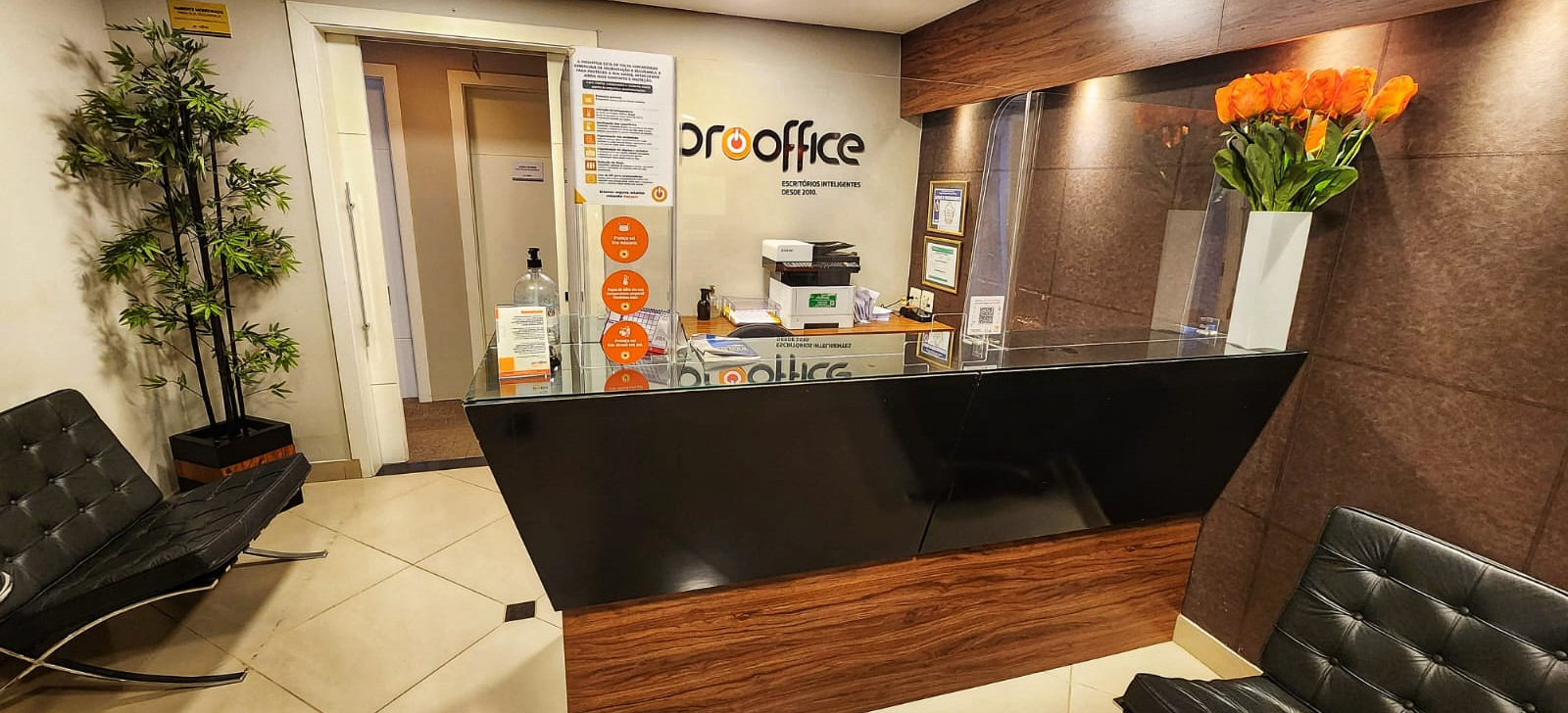 Profissionais buscam escritórios compartilhados como medida mais econômica para se manterem no mercado