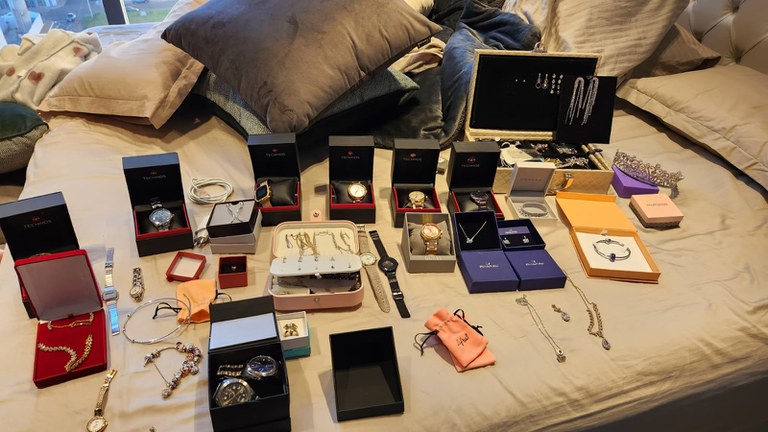 Operação da Polícia Federal investiga garimpo ilegal em reserva no AM