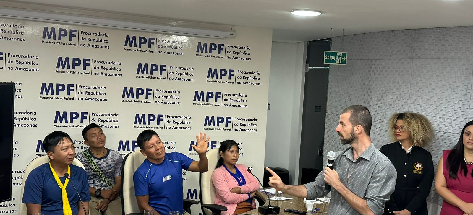 ‘Pedimos readequação dos benefícios’, diz procurador ao expor situação dos Yanomami no AM