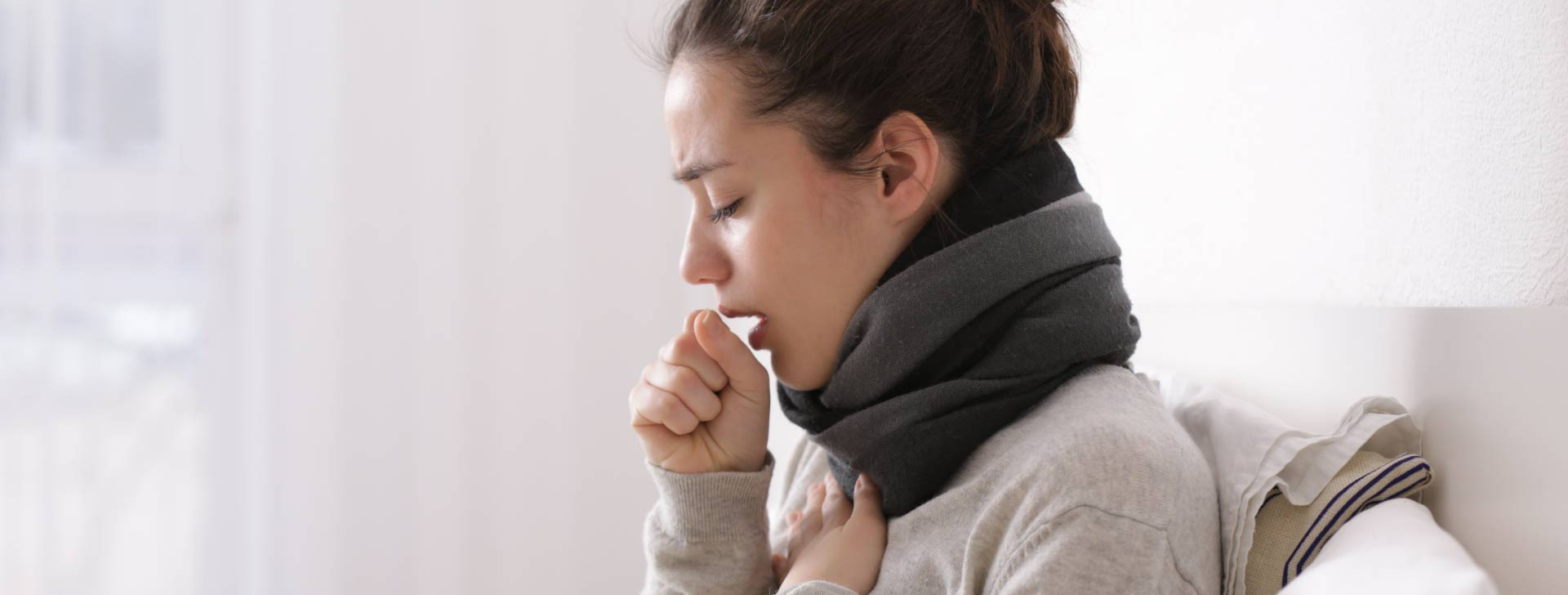 Casos de H1N1 aumentam em adultos enquanto diagnósticos de Covid-19 diminuem