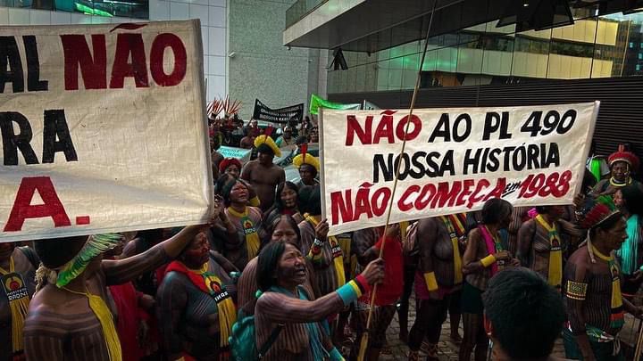 Indígenas pedem revogação do Marco Temporal em Brasília