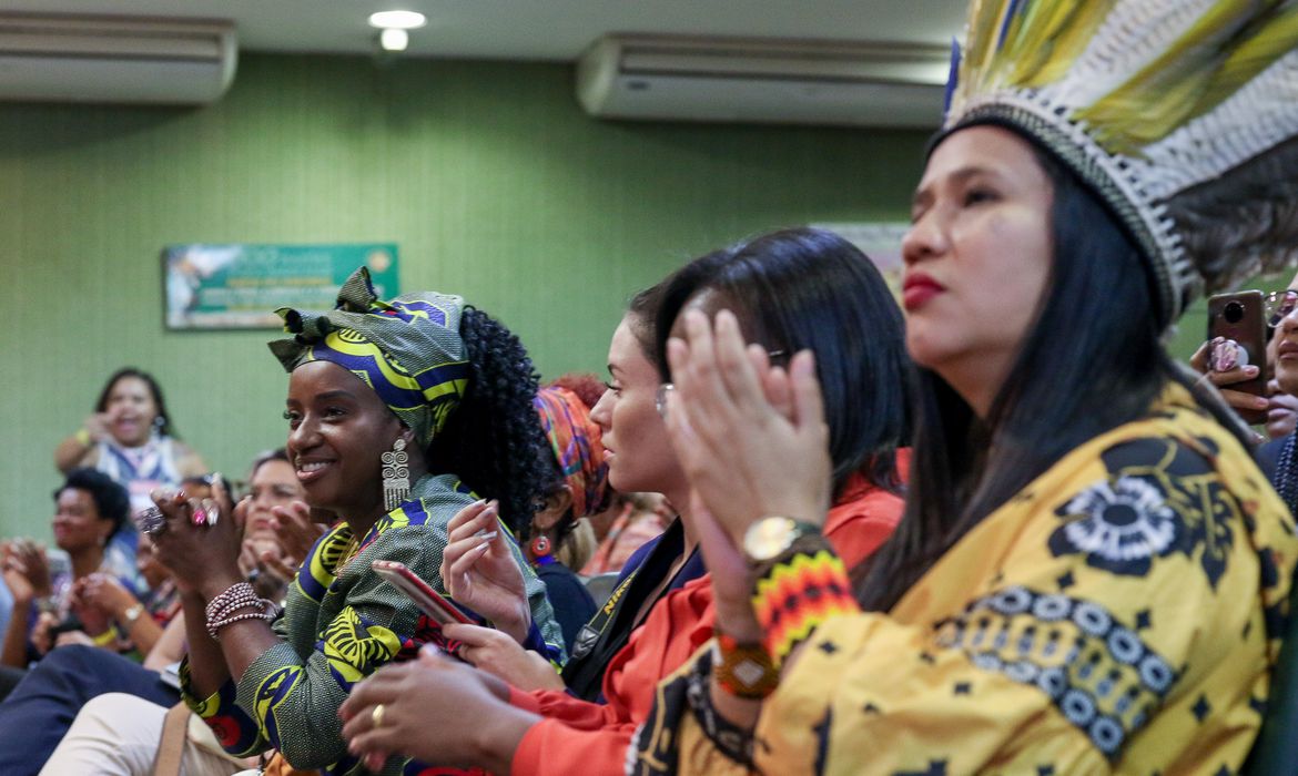 Encontro nacional reúne mais de 350 mulheres quilombolas após oito anos