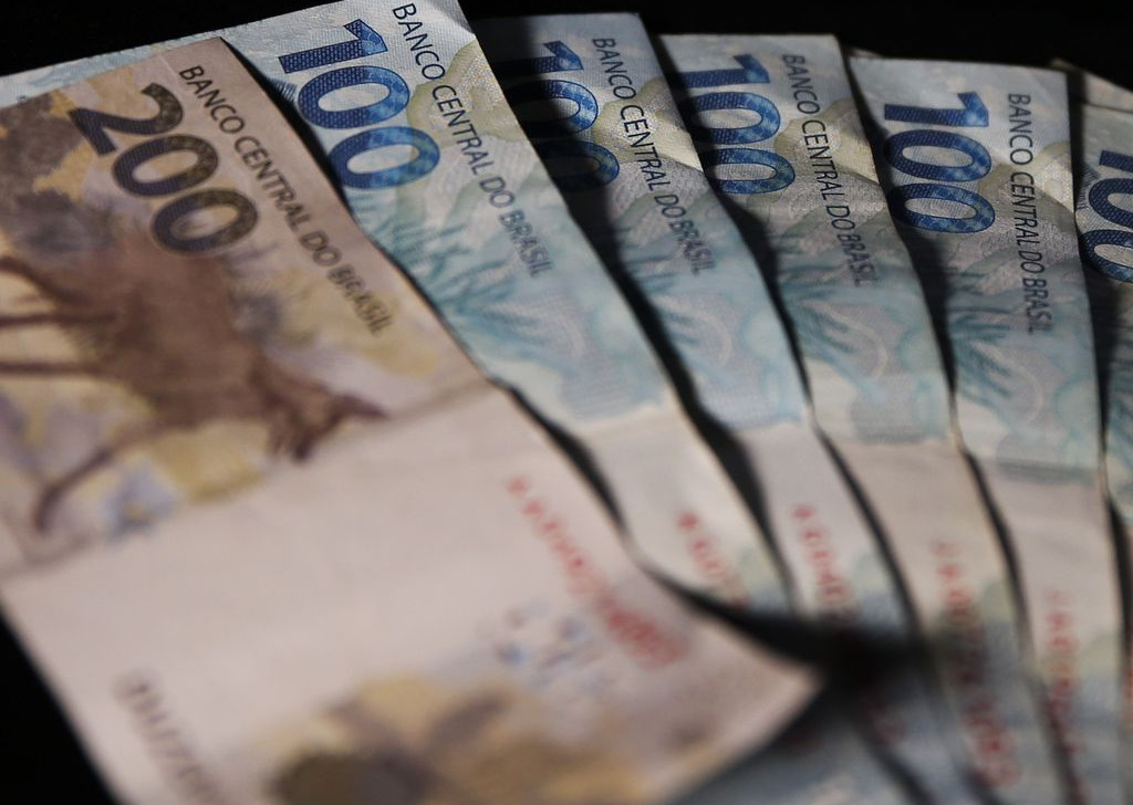 Reforma tributária prevê implementação do novo imposto a partir de 2026