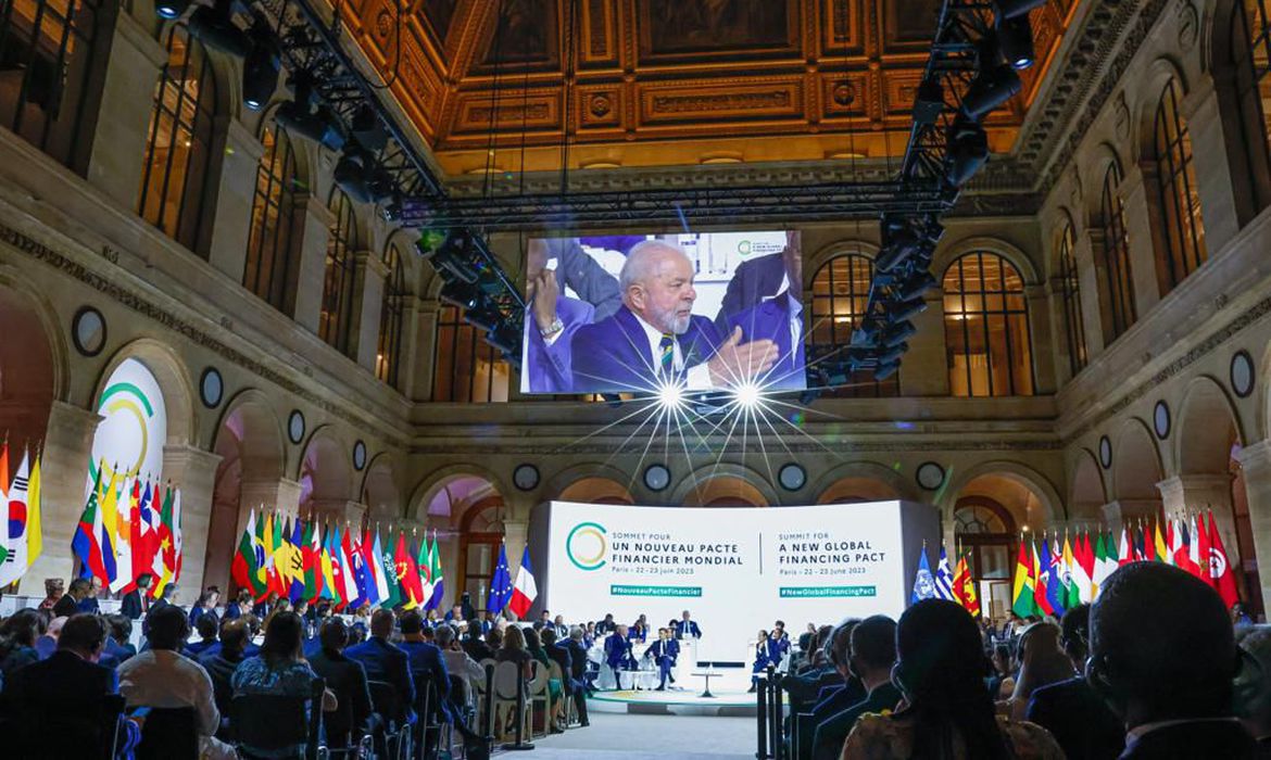 Presidente Lula discursa na França (Ricardo Stuckert/Presidência da República)