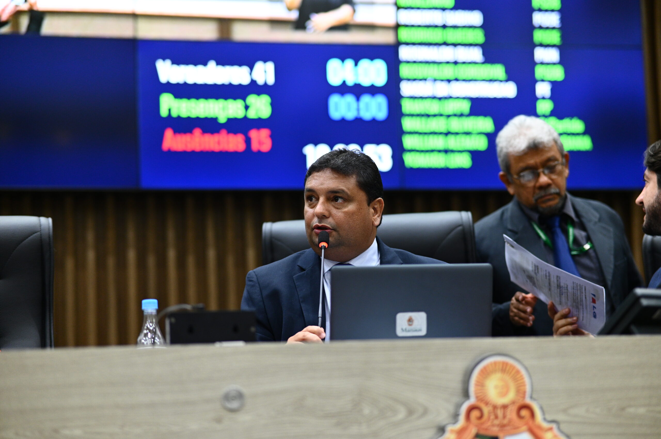 Projetos do vereador Caio André avançam na Câmara de Manaus