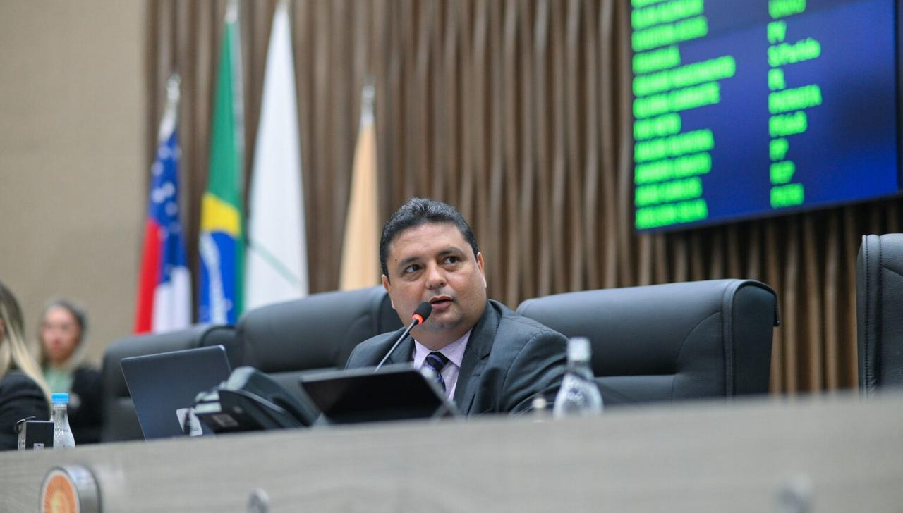 Projetos de Caio André voltados à inclusão, saúde, desporto e lazer avançam na CMM