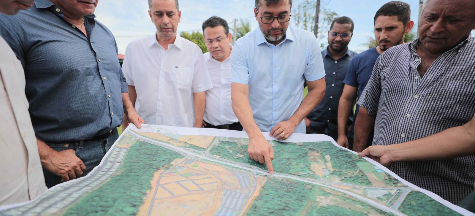 Governo do AM entrega quatro novos ramais totalmente revitalizados na BR-174