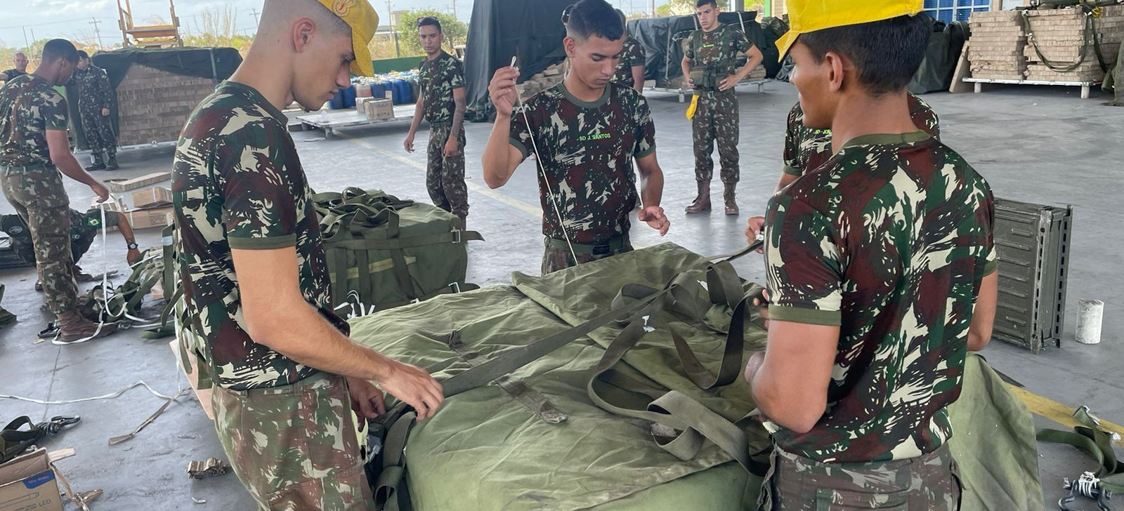 Exército enviou mais 641 toneladas de alimentos para comunidades Yanomami