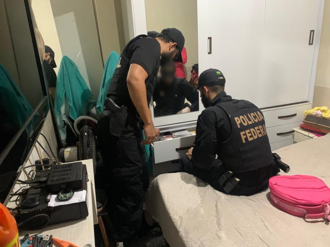 Operação da Polícia Federal combate pornografia infantil no Acre