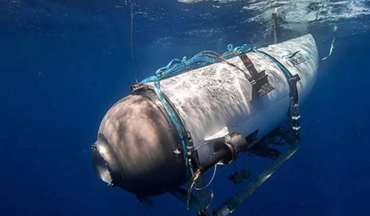 Destroços são encontrados na área de buscas pelo submarino Titan