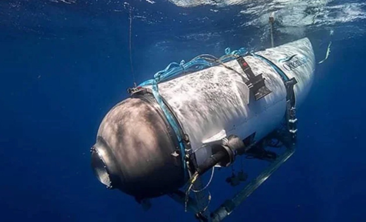 Destroços são encontrados na área de buscas pelo submarino Titan