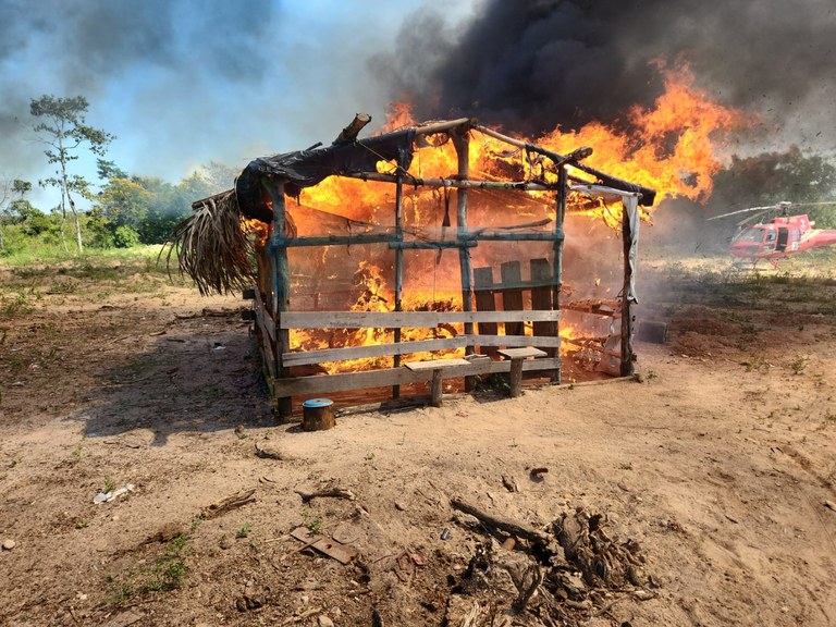 Operação destruiu estrutura do garimpo ilegal. (Divulgação/Polícia Federal)