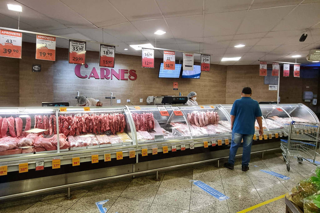 Analistas afirmam que cesta básica da Reforma Tributária não diferencia rico de pobre