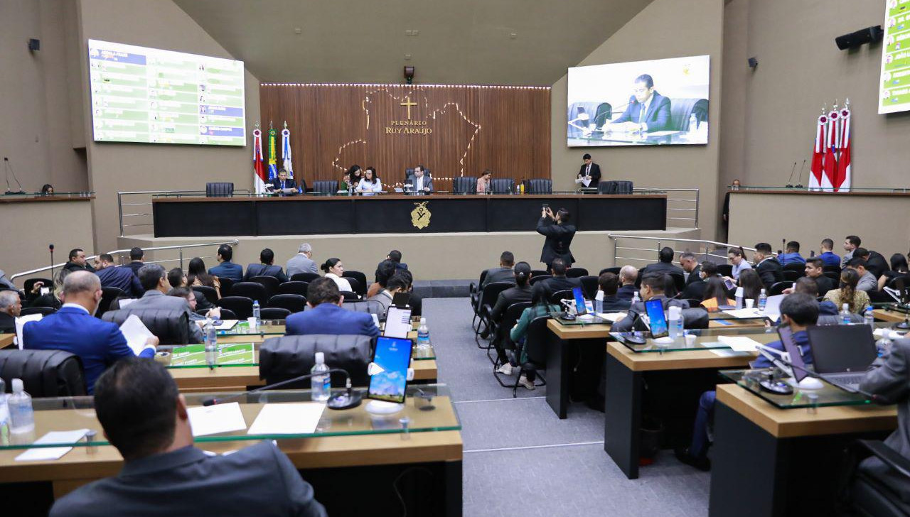 Governador do Amazonas, Wilson Lima sanciona leis oriundas da Aleam