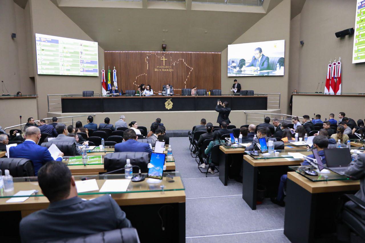 Governador do Amazonas, Wilson Lima sanciona leis oriundas da Aleam