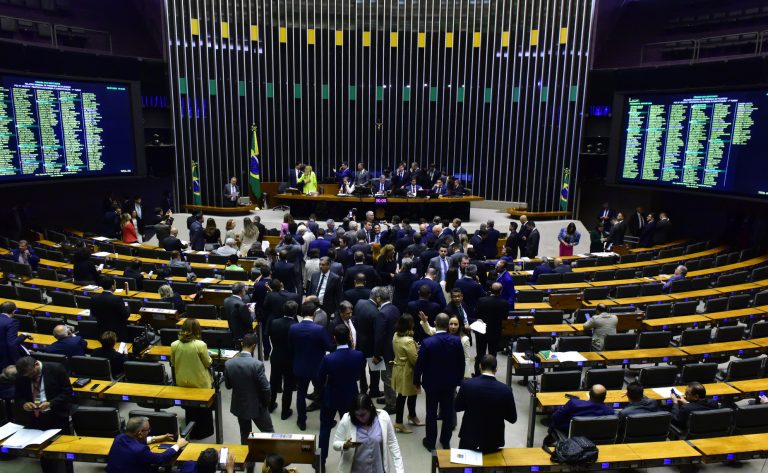 Reforma Tributária teve aprovação de 70% dos deputados da Amazônia