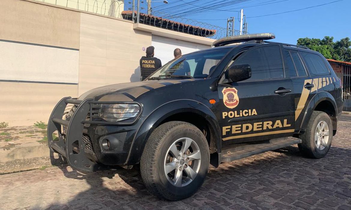 Polícia Federal deflagra operação contra fraudes na Caixa