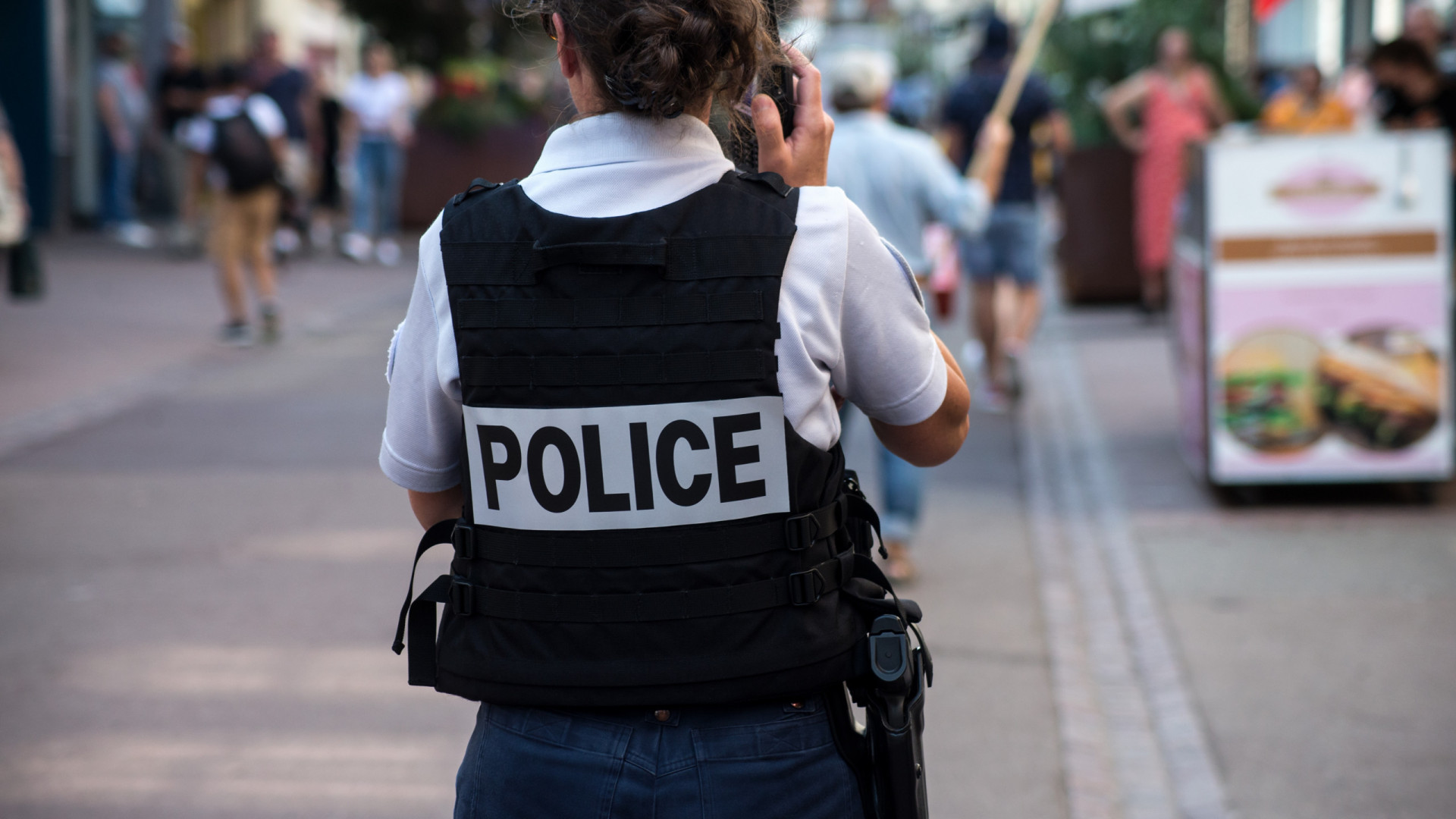 Na França, homens colidem carro de propósito em outro para ‘atacar negros e árabes’