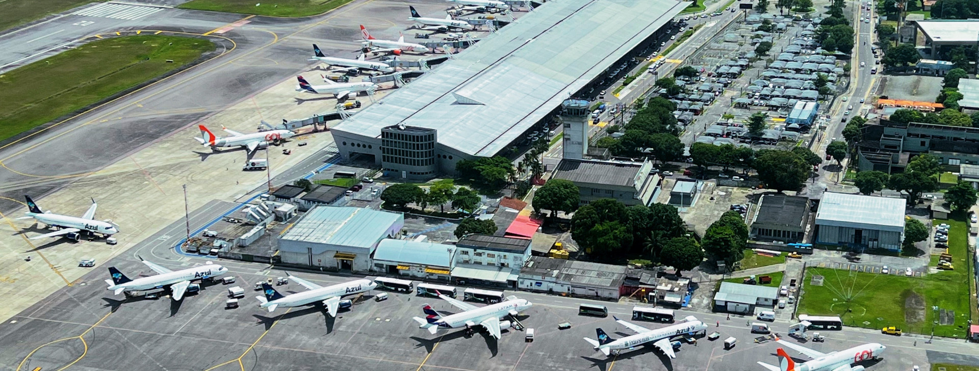 Aeroporto de Belém realiza campanha ‘Troque sua Pipa por uma Bola’