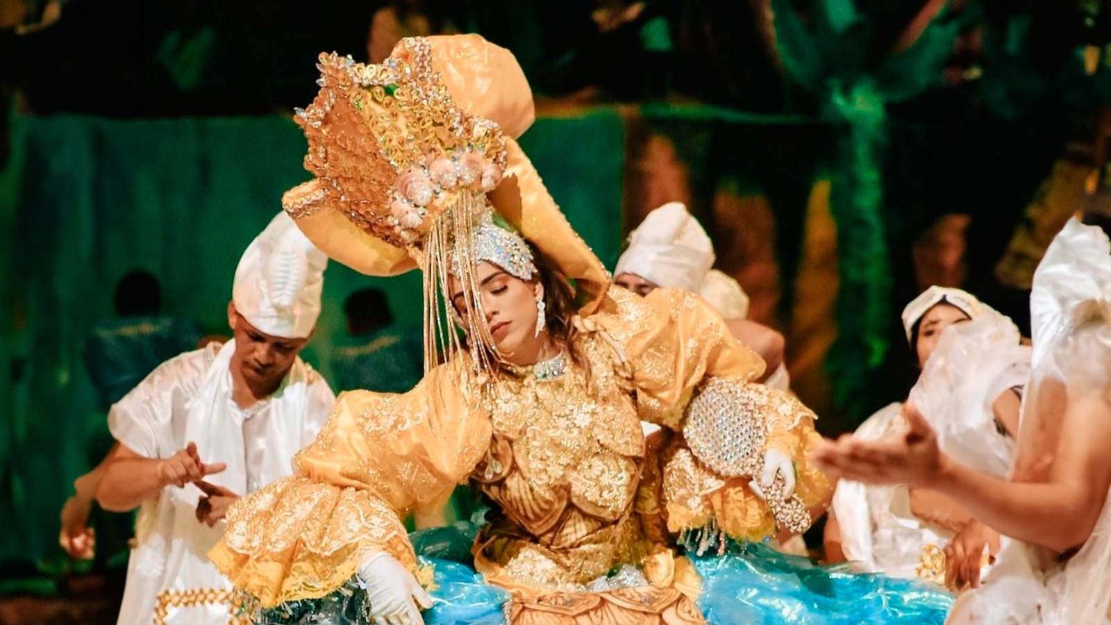 Jurados confirmam apropriação cultural de sinhazinha em Festival de Parintins